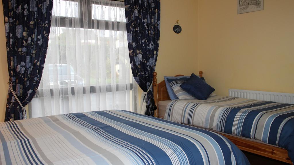 Atlantic Breeze Bed & Breakfast Keel  Room photo