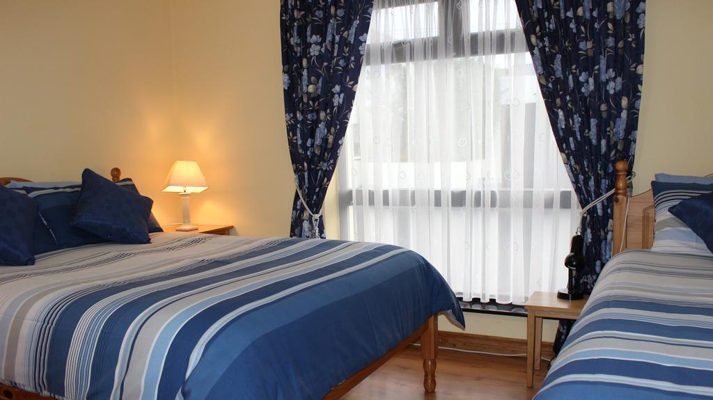 Atlantic Breeze Bed & Breakfast Keel  Room photo